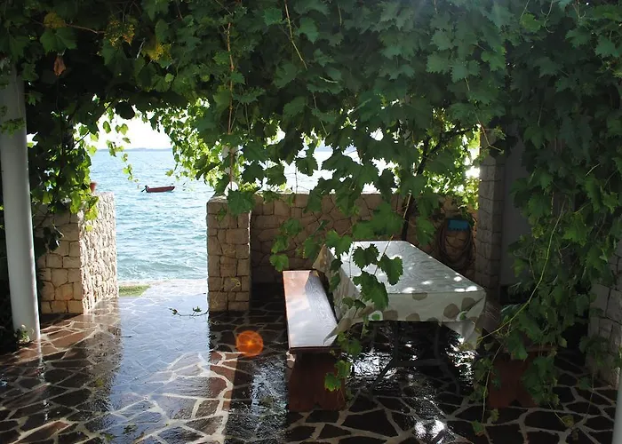 Cinthija Apartament Bibinje