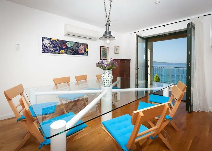 Apartament Cinthija