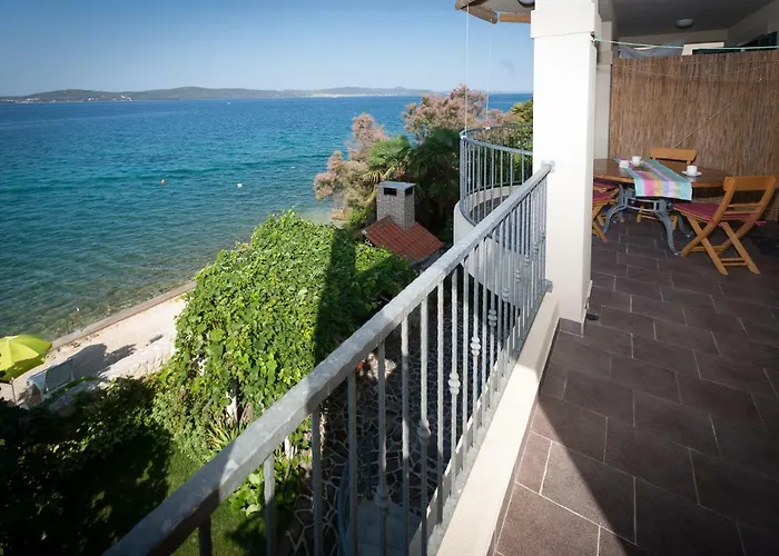 Apartament Cinthija