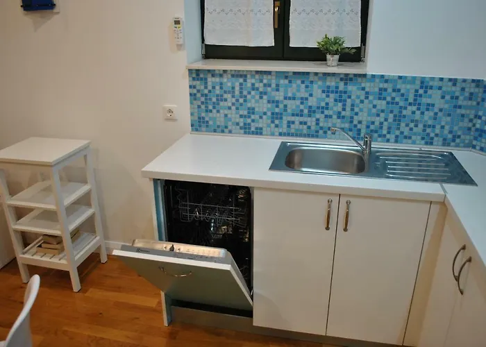 Cinthija Apartament Bibinje